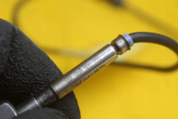 Sensor de Temperatura VW Bora Golf IV 2.0 B OEM 06A906088 image 5