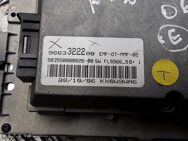 Écran d'affichage Peugeot 607 OEM 9663322280 image 3