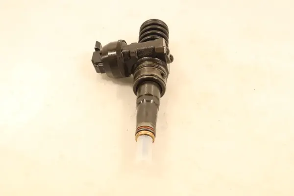 Inyector OEM 0414720313 para Seat Ibiza IV 1.9TDI image 2