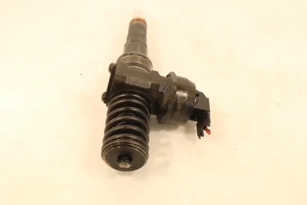 Inyector OEM 0414720313 para Seat Ibiza IV 1.9TDI image 4