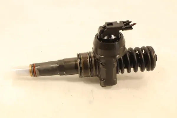 Inyector OEM 0414720313 para Seat Ibiza IV 1.9TDI image 5