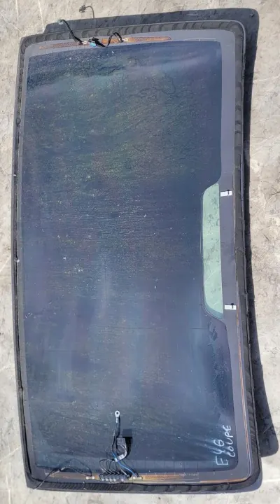 Ventana Trasera BMW E46 Coupé OEM SZYBA TYŁ TYLNA image 4