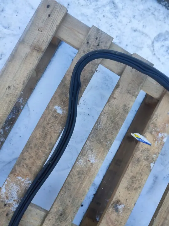 Joint de coffre Volvo S60 II OEM - État utilisé image 6