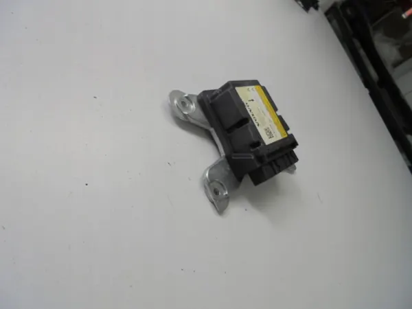 Módulo Sensor Airbag OEM P32315746 para Volvo image 2
