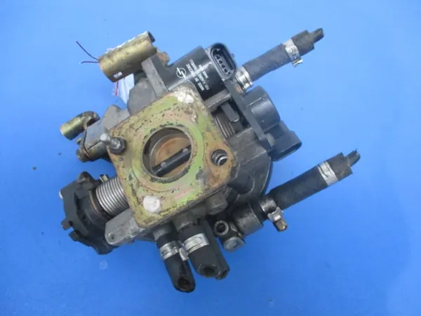 FIAT CINQUECENTO 900 0.9 INJECTEUR MAGNETI MARELLI image 3