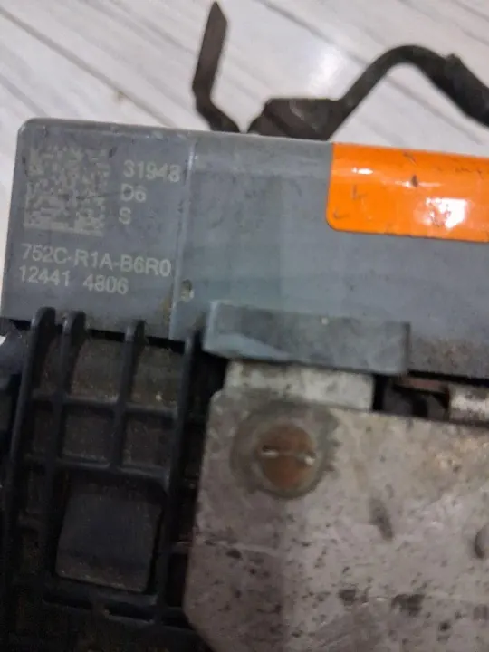 Módulo Voltaje Batería 380 usado para Citroen C4 II DS4 image 5
