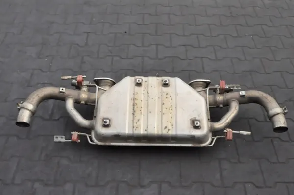 Silenciador traseiro Aston Martin DB11 4.0 V8 OEM JY53-5230-AB image 2