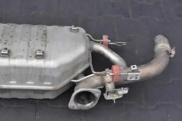Silenciador traseiro Aston Martin DB11 4.0 V8 OEM JY53-5230-AB image 7