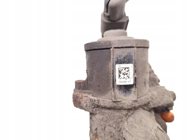 Taka jarrupuristin OEM 32332267A VW Passat 1.6 TDI:lle image 7
