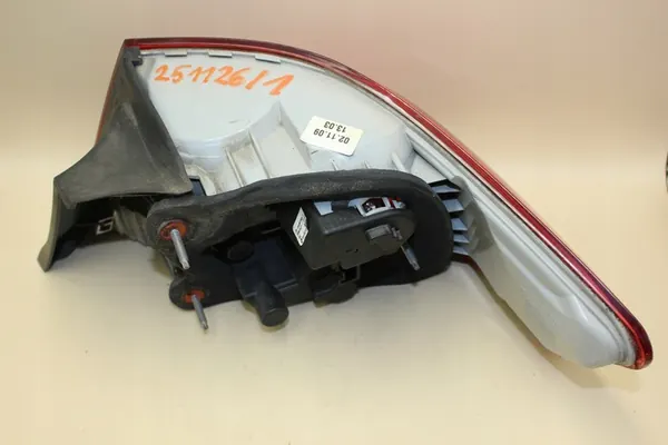 BMW E92 Luz Trasera Izquierda 7174403 image 5