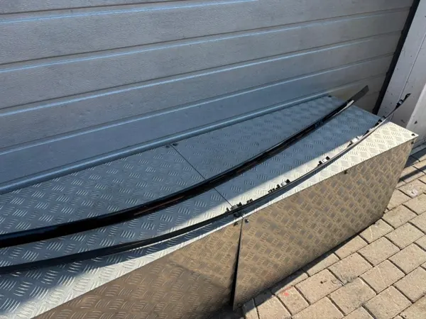 Kattolista OEM IG AUTO PEŁCZYN vasen oikea Mercedes W176 image 3