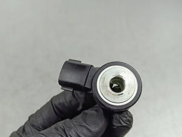 Sensor de detonação Subaru Forester SK image 3