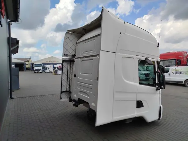Gebruikte Scania CR19 HPI Topline Cabine 2012 image 4