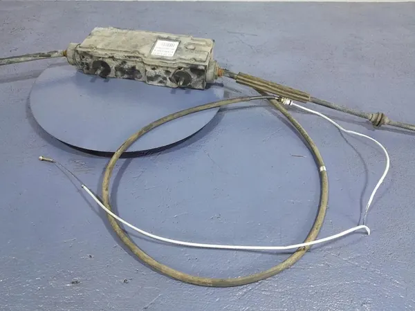 RENAULT VEL SATIS ELECTRIC HAND BRAKE 8200316574 image 4