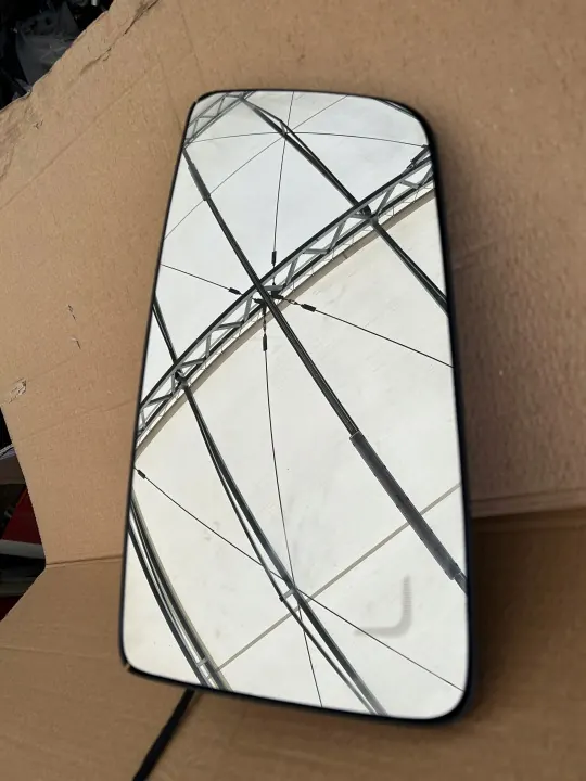 Espejo derecho OEM 82359213 para Volvo FH5 Aero image 4
