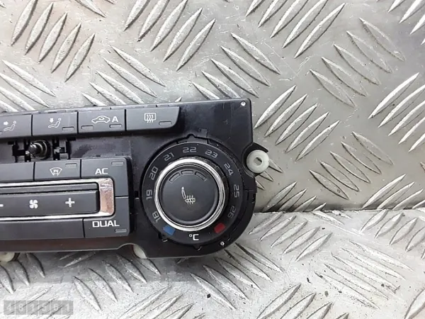 Skoda Superb AC-regelmodule OEM 3t0907044bj image 3