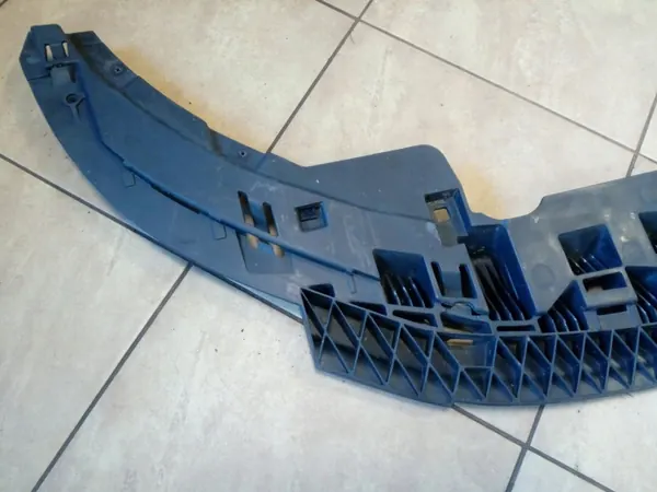 Etupuskurin alapeite OEM 8V3807233A Audi A3 S3 8V image 4