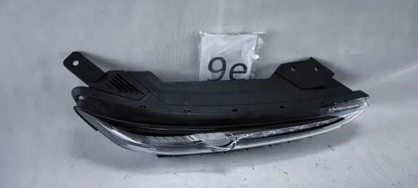 Faro Derecho LED DRL Hyundai Kona OEM 92208-J9000 image 4