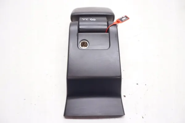 Accoudoir cuir noir Volvo XC60 I OEM 39855367 image 4