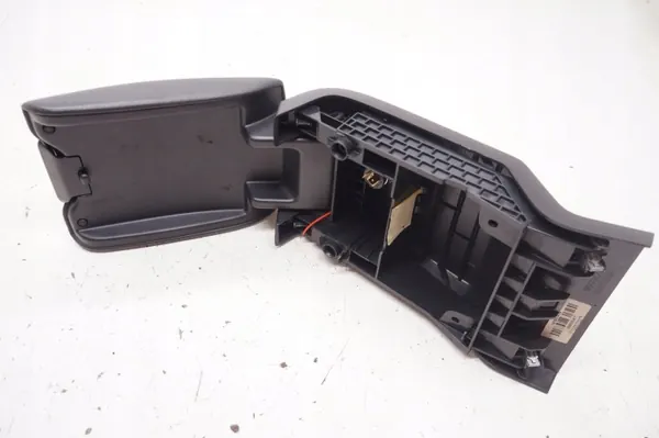 Accoudoir cuir noir Volvo XC60 I OEM 39855367 image 6