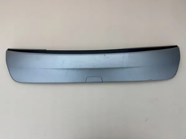 OEM HY32-17K950-JA bakstötskåresspoiler för Land Rover image 2