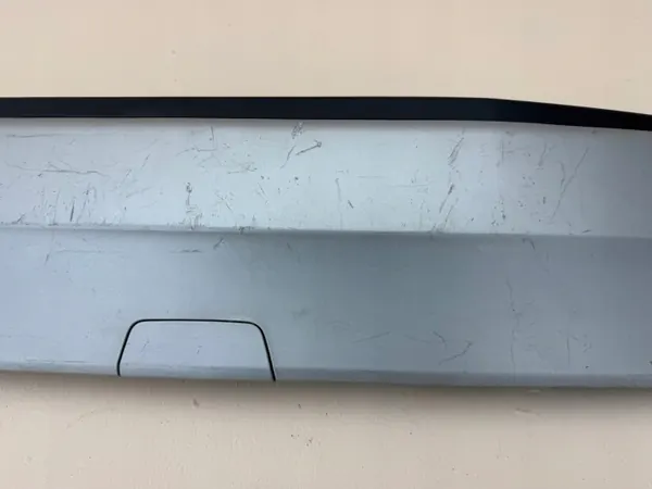 OEM HY32-17K950-JA bakstötskåresspoiler för Land Rover image 4