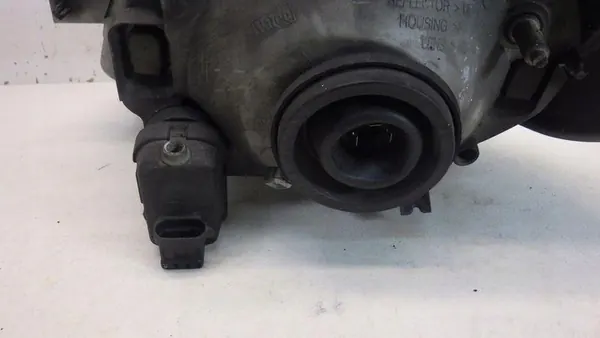 Farol Dianteiro Direito Trafic II Vivaro A Primastar image 10