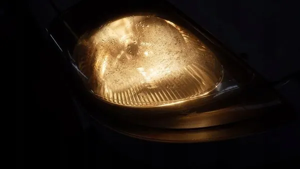 Farol Dianteiro Direito Trafic II Vivaro A Primastar image 3