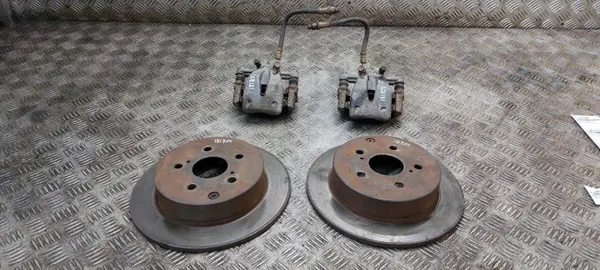 Remschijven & remklauwen achter OEM JARZMO Toyota Corolla Verso II image 2