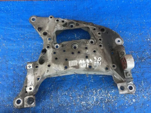 Versnellingsbaksteun Audi A4 B9 3.0 TDi OEM 8W0399262AR image 5