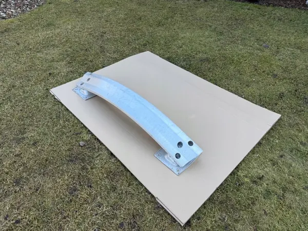 Tesla bakstötfångarbalk OEM 1095314-00 (2017-2021) image 3