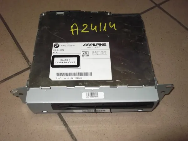 BMW F10 F11 Radio CD Infotainment Dator OEM 9257484 image 2