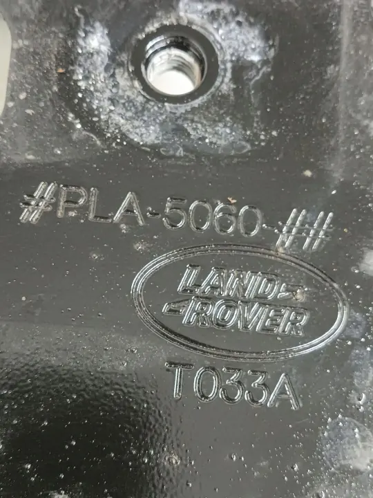 Support de boîte Land Rover Defender OEM L8B25060CB image 4