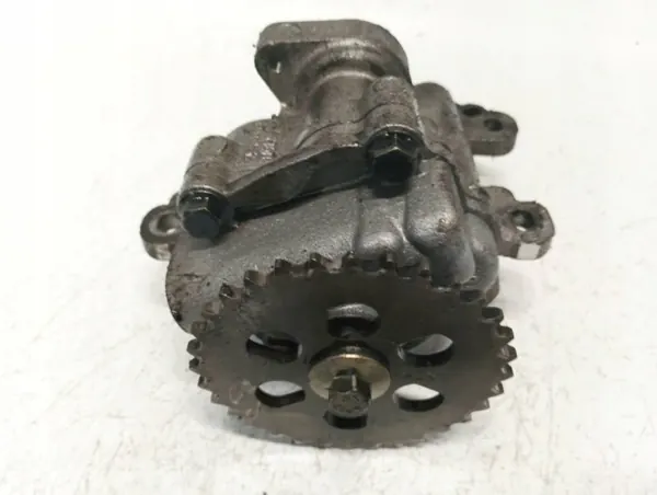 Oljepump Ford Mondeo OEM 1S7Q6600 2002 2.0L image 2