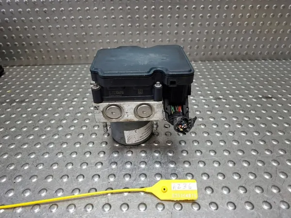 Bomba ABS OEM S25154876 para Mitsubishi Space Star image 3