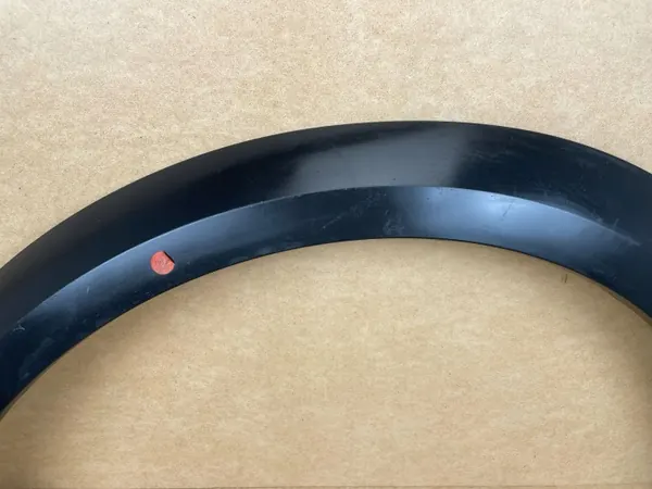 OEM 8W9853717 Etulokasuojus Vasen Audi A4 B9 image 3