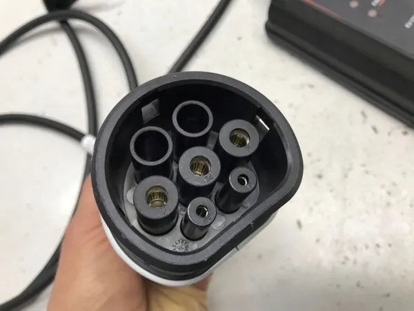 Câble de charge batterie OEM 35136927 pour Honda e:NY1 image 5