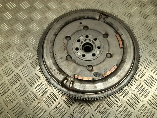 Conjunto de embreagem Renault KANGOO III 2021 302054477R image 3