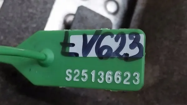 Getriebestütze OEM 08672201 für Volvo XC90 2.5T image 5