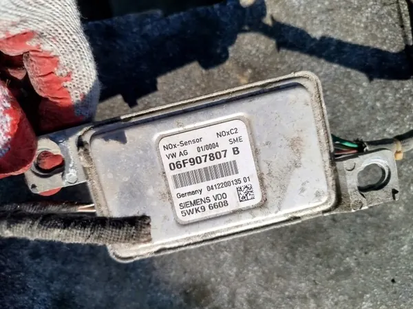 Sonde Lambda OEM 06F907807B - État Utilisé image 3