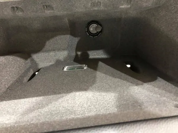 Coussin gonflable genou Porsche Macan OEM 95B880842 image 4