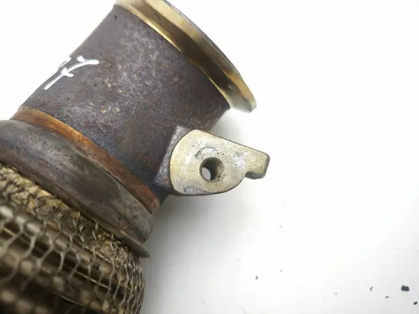 Nissan Navara D23 2021 Connecteur flexible d'échappement OEM AMD203021 image 9