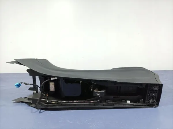 OEM Lochow-325878- Accoudoir Tunnel Central Mercedes GLA image 7