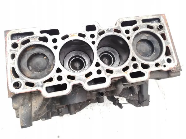 Bloco motor Renault Dacia 1.5 DCI OEM K9K image 6