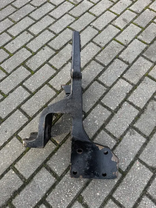 Support Gauche Montage Suspension Avant Ford F-Max Cargo image 2