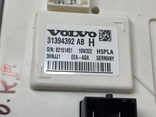 Module Confort Volvo OEM 31394392AB pour S90 2.0L image 4