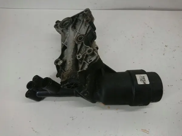 Arrefecedor de óleo Mercedes-Benz OEM A6511800665 - Usado image 6