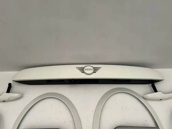 OEM kromikahvamerkki MINI F56 F57 LCI Seaside image 6