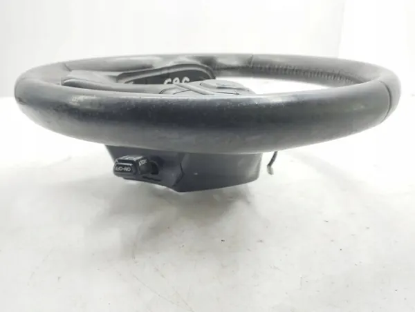 Volante Toyota Avensis T270 2015 image 5