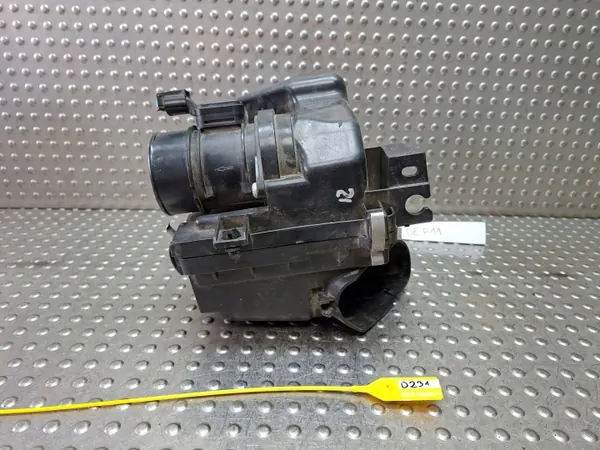 Ilmansuodatin Kotelo OEM S25165991 Nissan Juke image 3